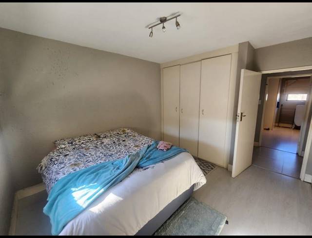 2 BEDROOM TOWNHOUSE FOR SALE IN NEWMARKET